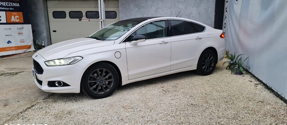 Ford Fusion cena 79900 przebieg: 130750, rok produkcji 2017 z Września małe 781